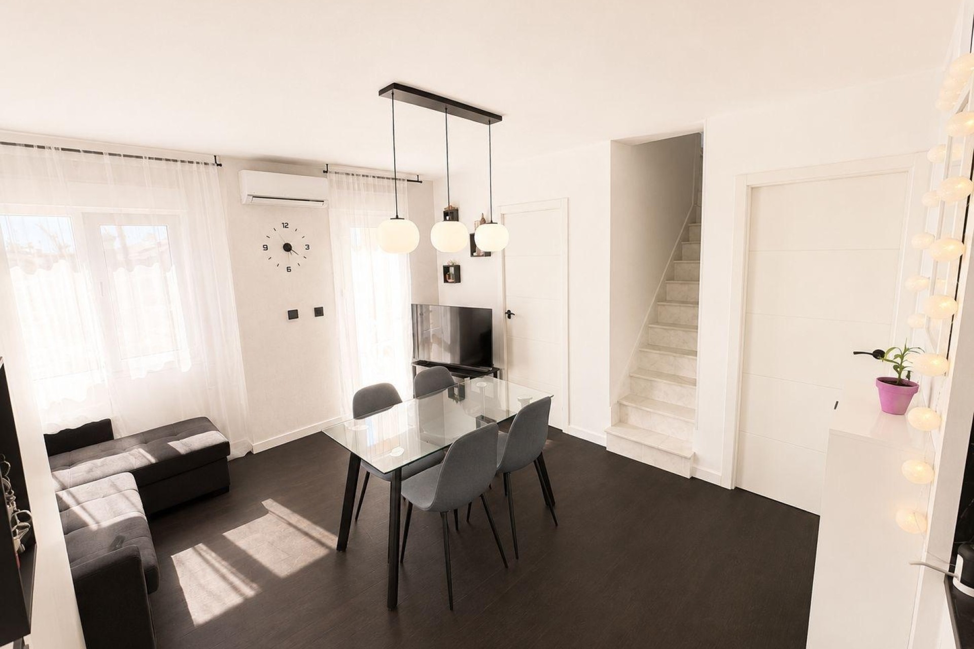 Resale - Apartment / Flat -
Torrevieja