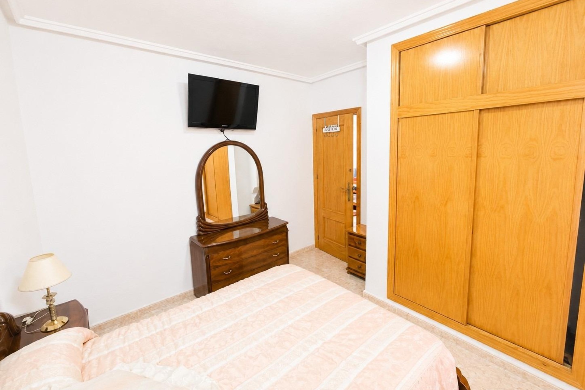 Resale - Apartment / Flat -
Torrevieja