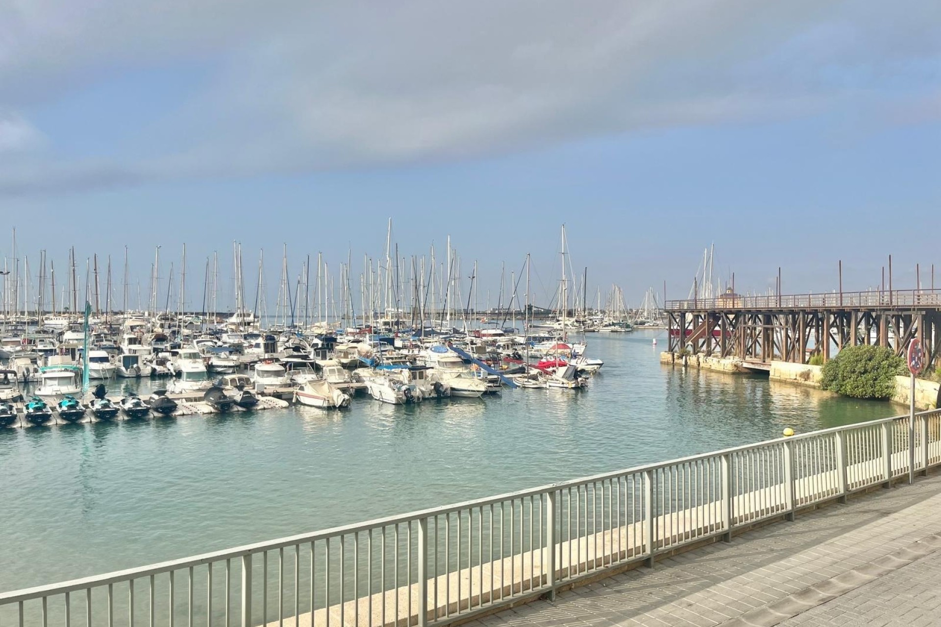 Resale - Apartment / Flat -
Torrevieja