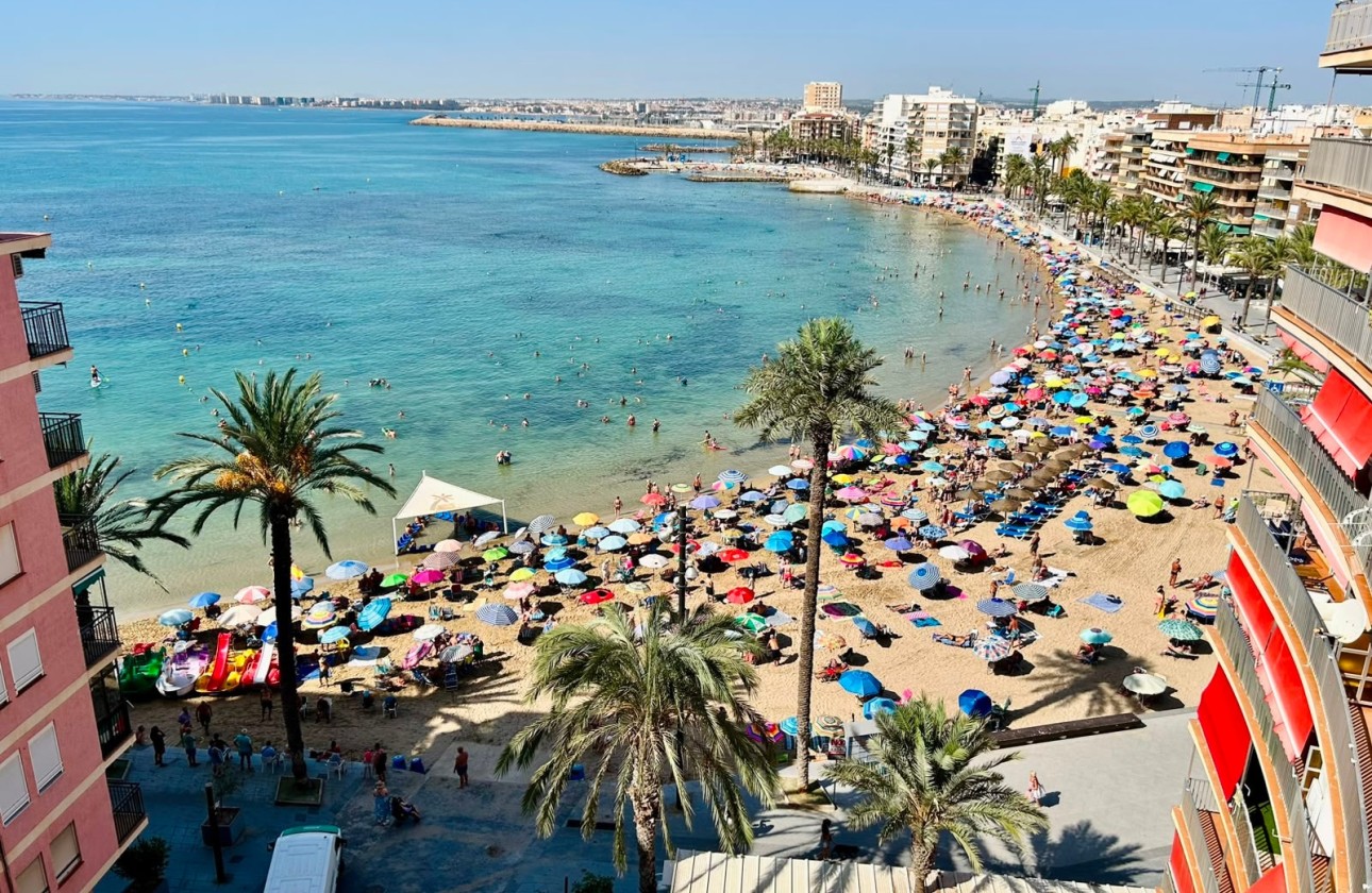 Resale - Apartment / Flat -
Torrevieja