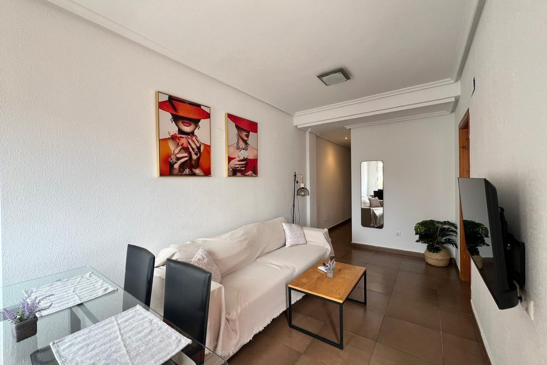 Resale - Apartment / Flat -
Torrevieja
