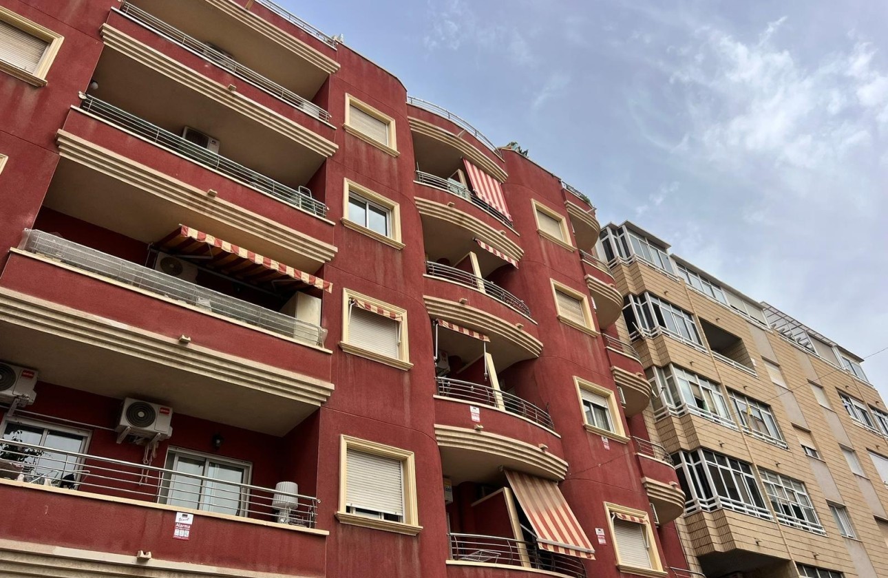 Resale - Apartment / Flat -
Torrevieja