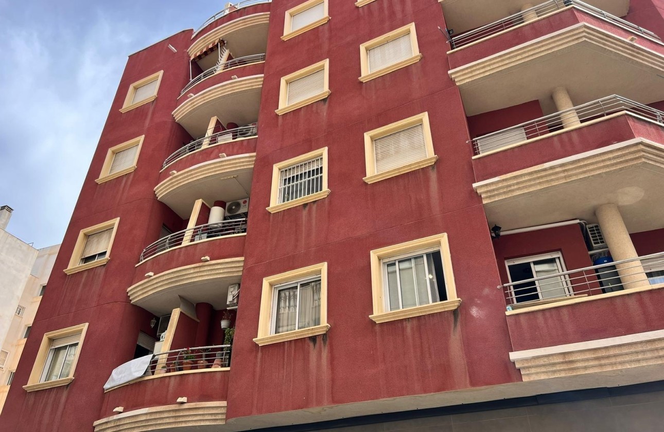 Resale - Apartment / Flat -
Torrevieja