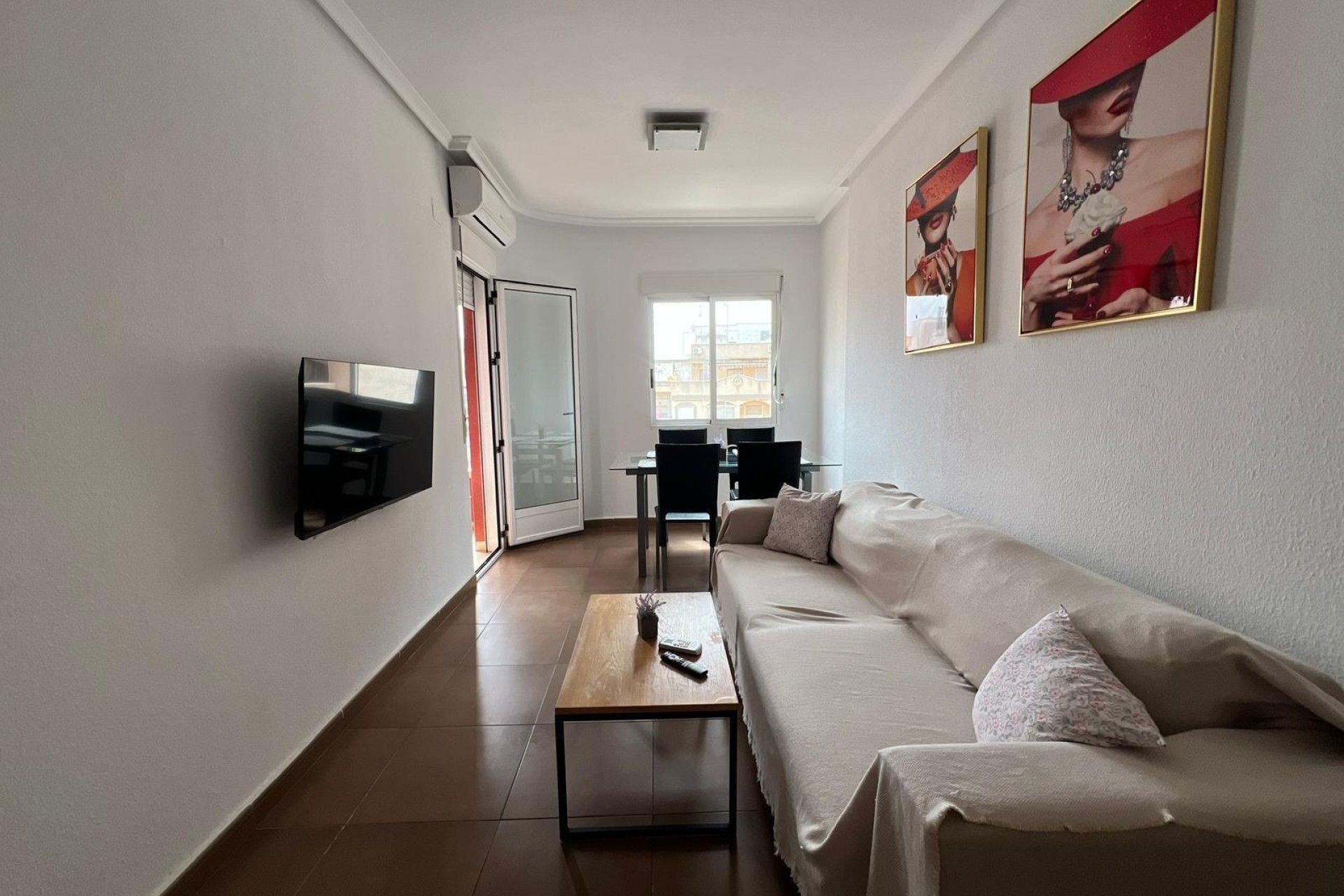 Resale - Apartment / Flat -
Torrevieja