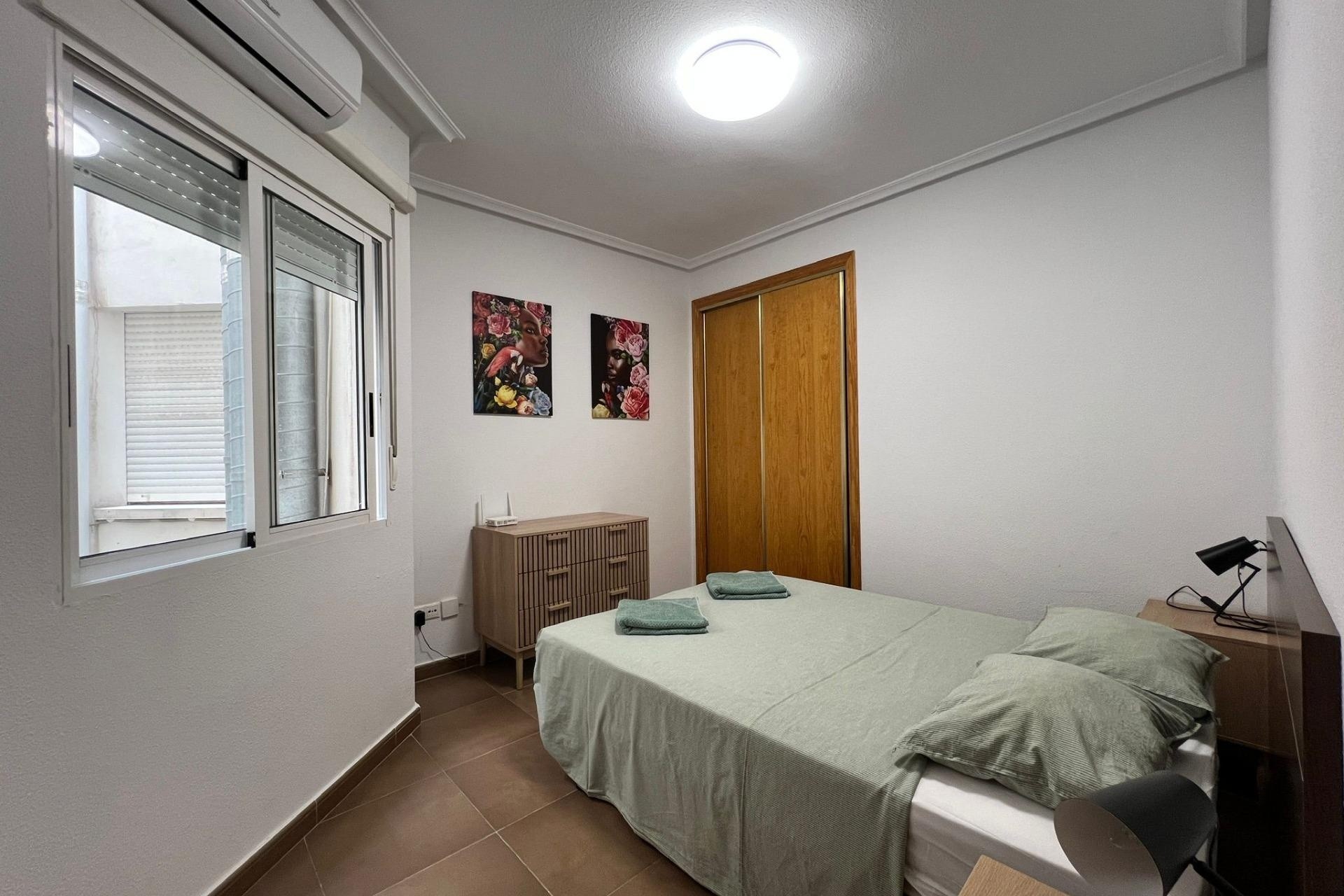 Resale - Apartment / Flat -
Torrevieja