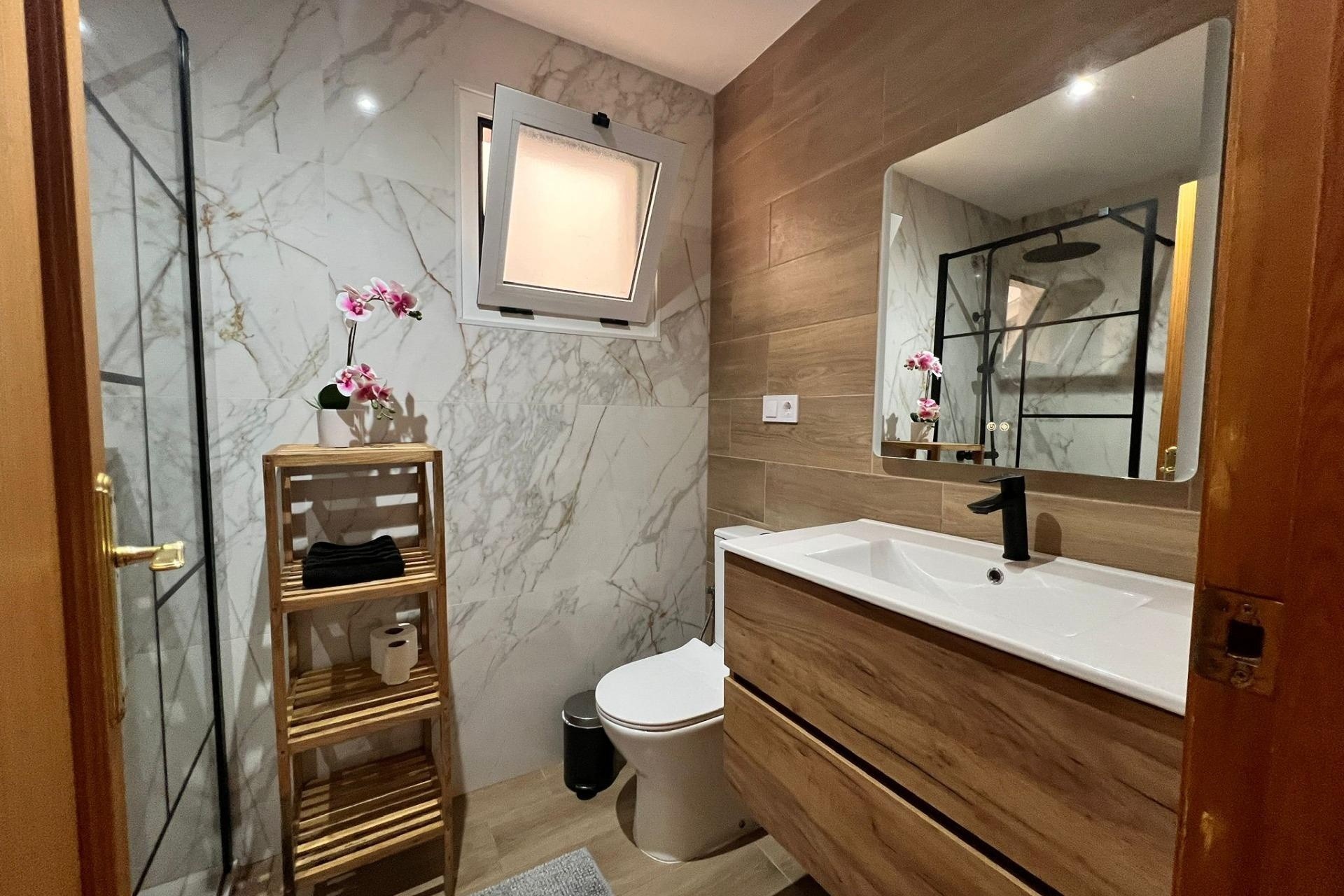 Resale - Apartment / Flat -
Torrevieja