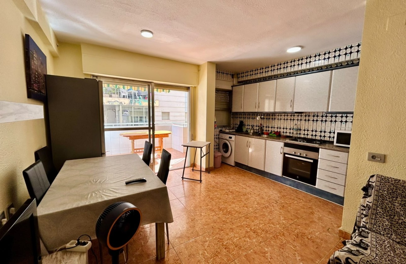 Resale - Apartment / Flat -
Torrevieja