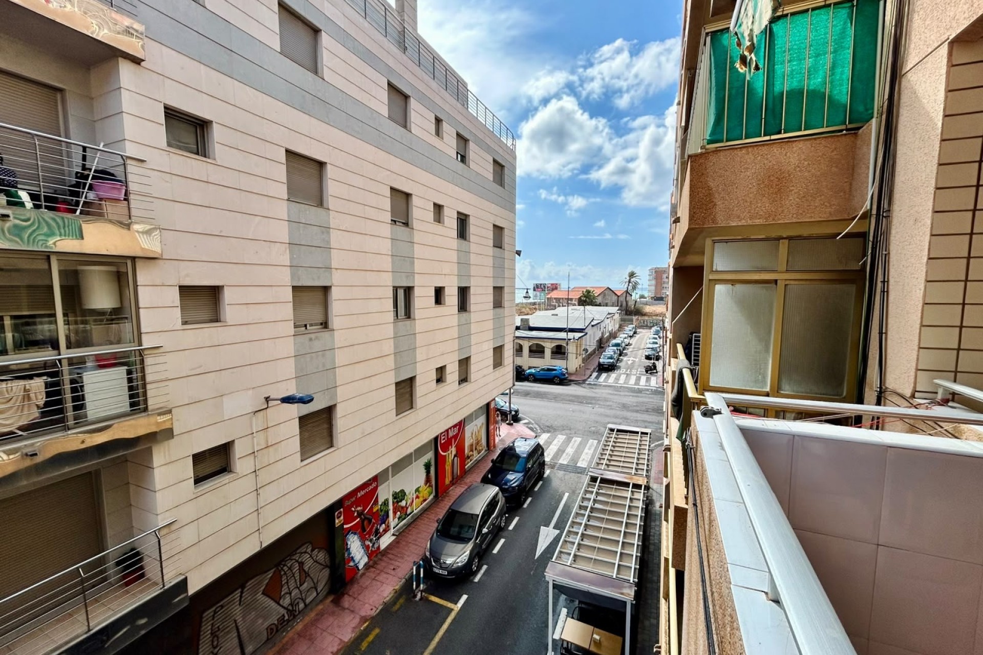 Resale - Apartment / Flat -
Torrevieja