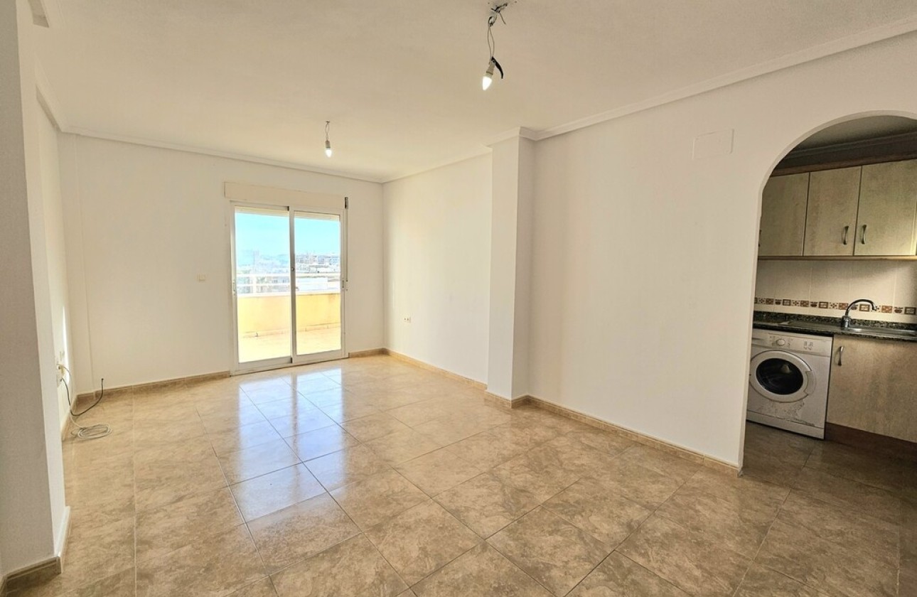 Resale - Apartment / Flat -
Torrevieja