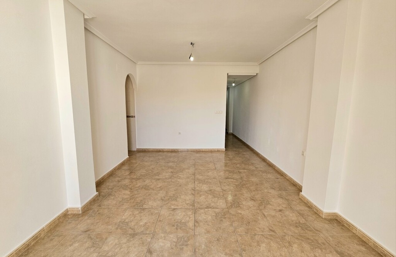 Resale - Apartment / Flat -
Torrevieja