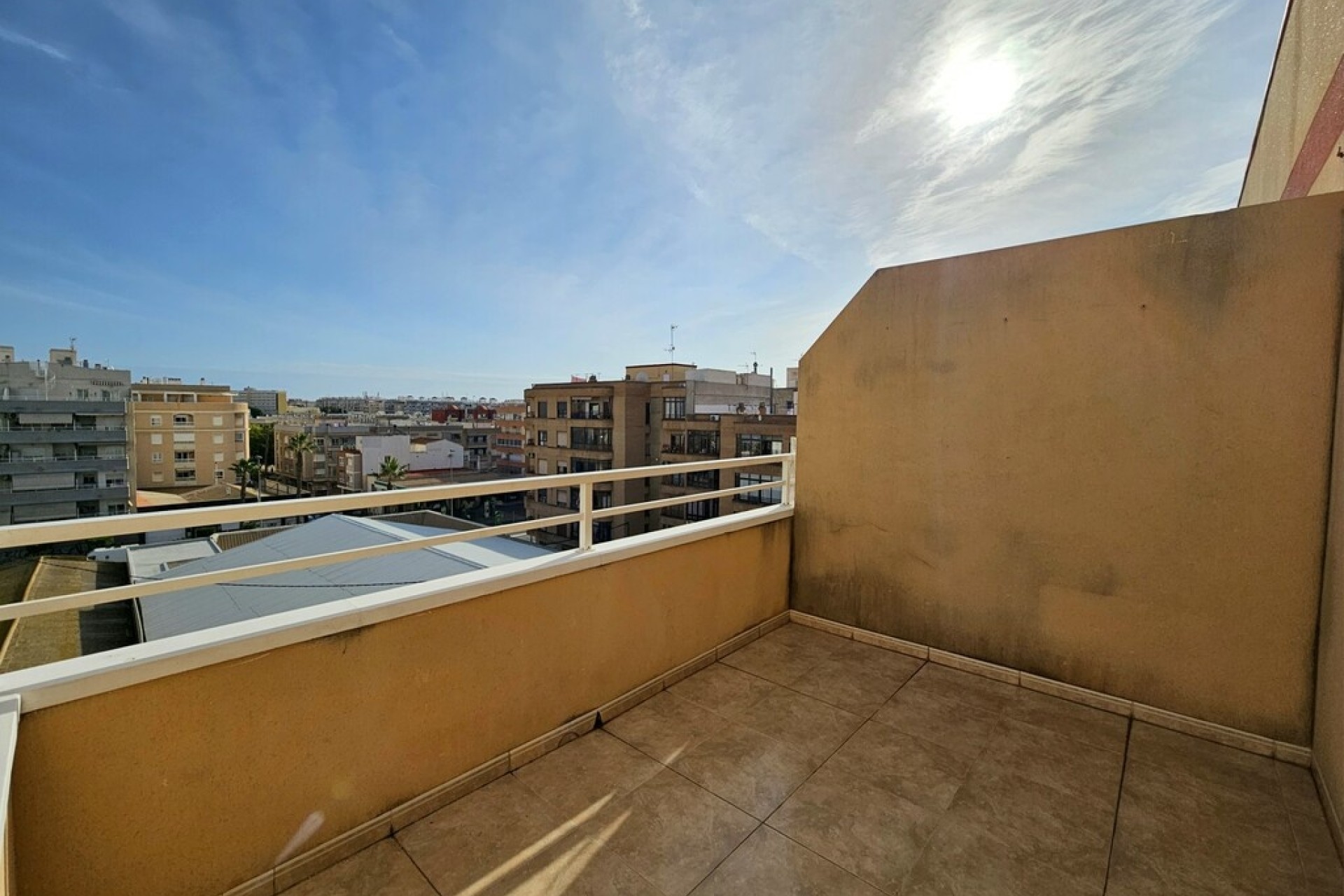 Resale - Apartment / Flat -
Torrevieja