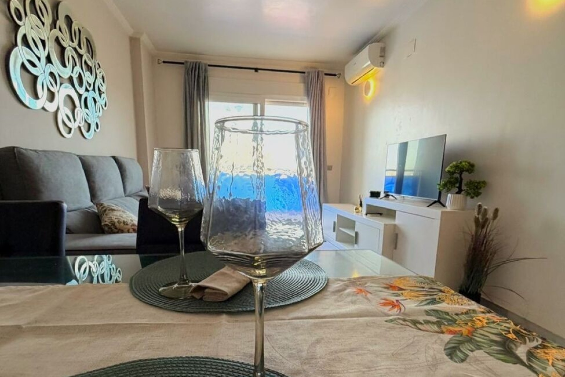 Resale - Apartment / Flat -
Villajoyosa - Costa Blanca