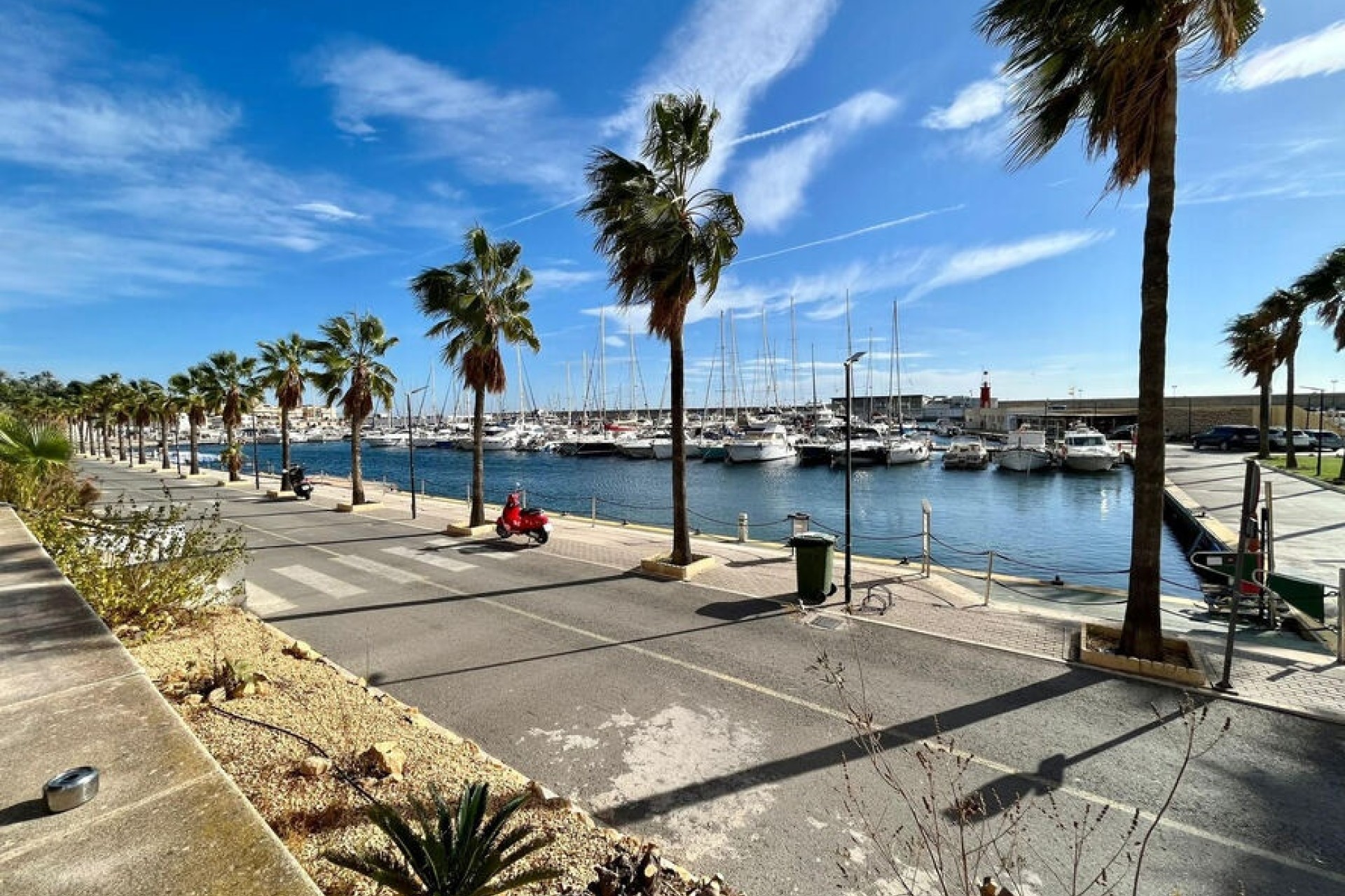 Resale - Apartment / Flat -
Villajoyosa - Costa Blanca