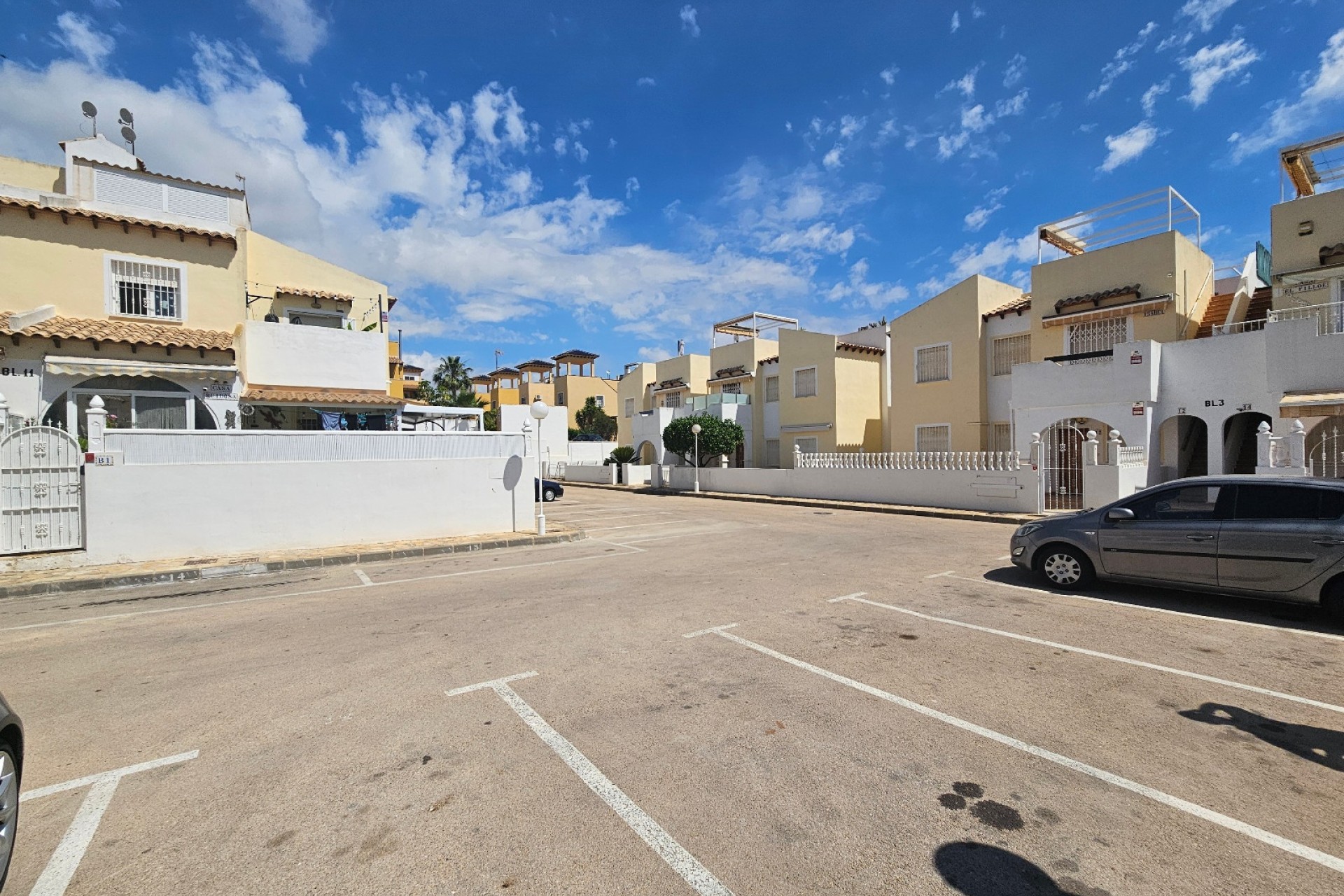 Resale - Apartment / Flat -
Villamartín - Panorama Golf