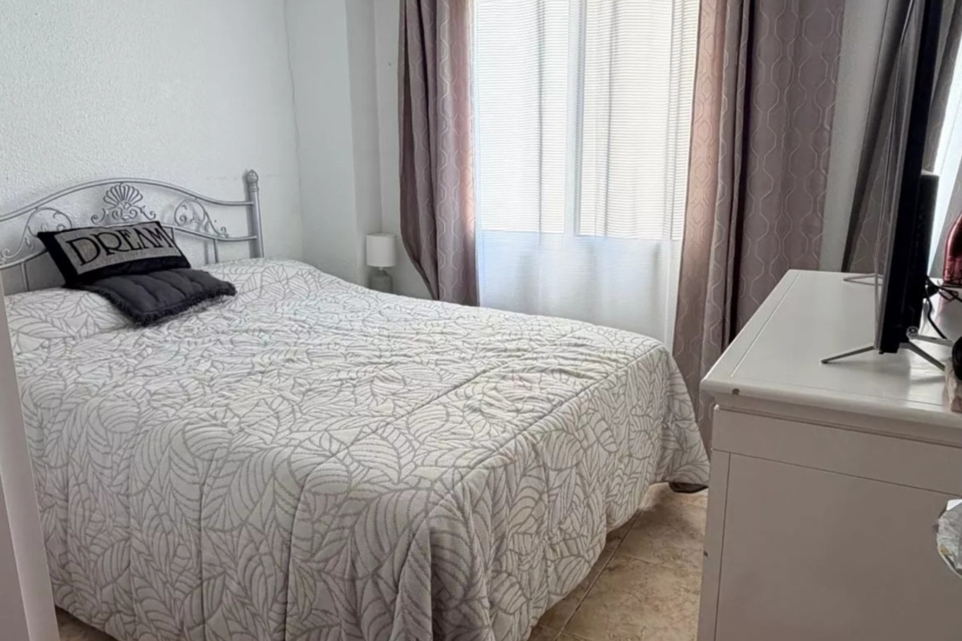 Resale - Apartment / Flat -
Villamartín