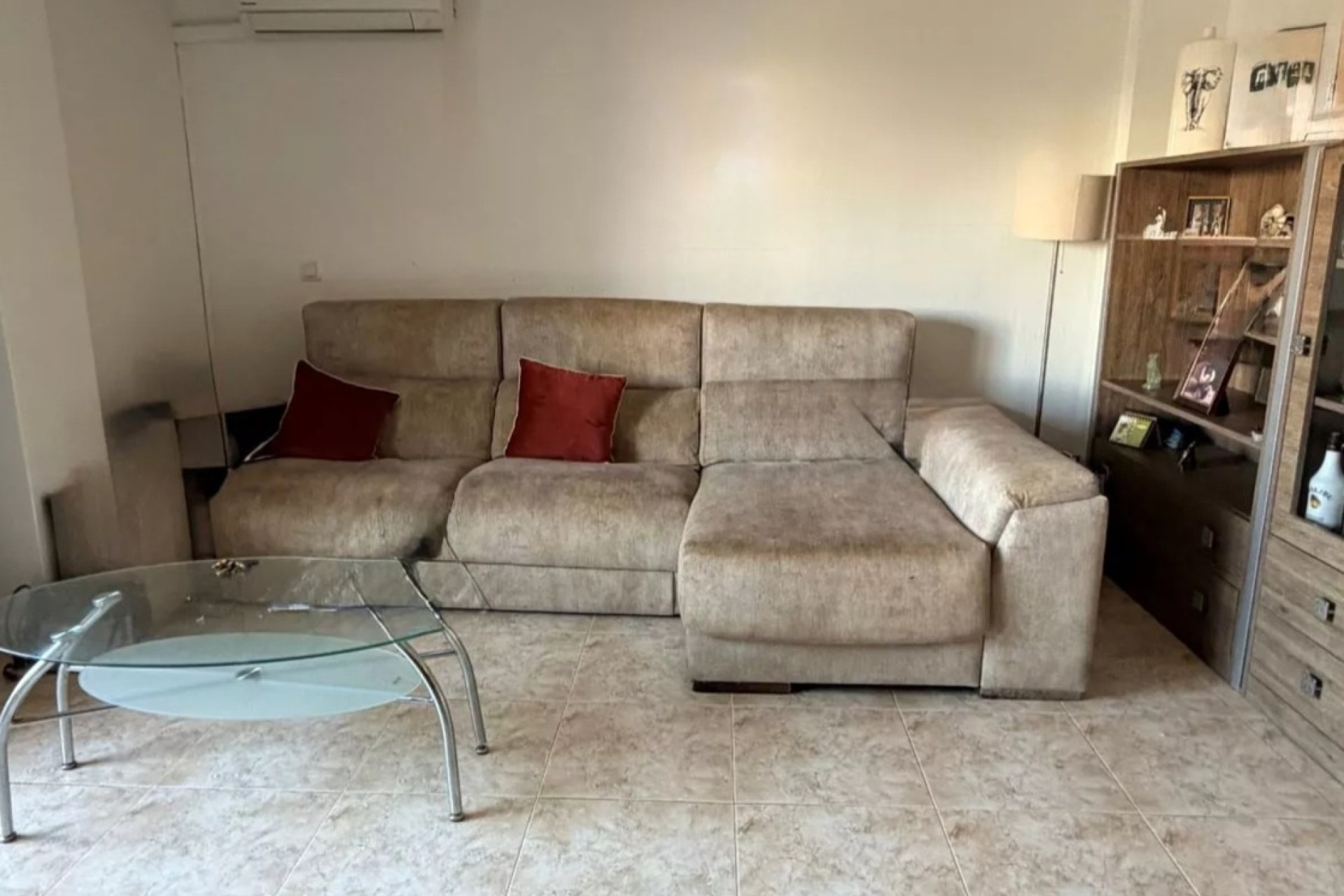 Resale - Apartment / Flat -
Villamartín