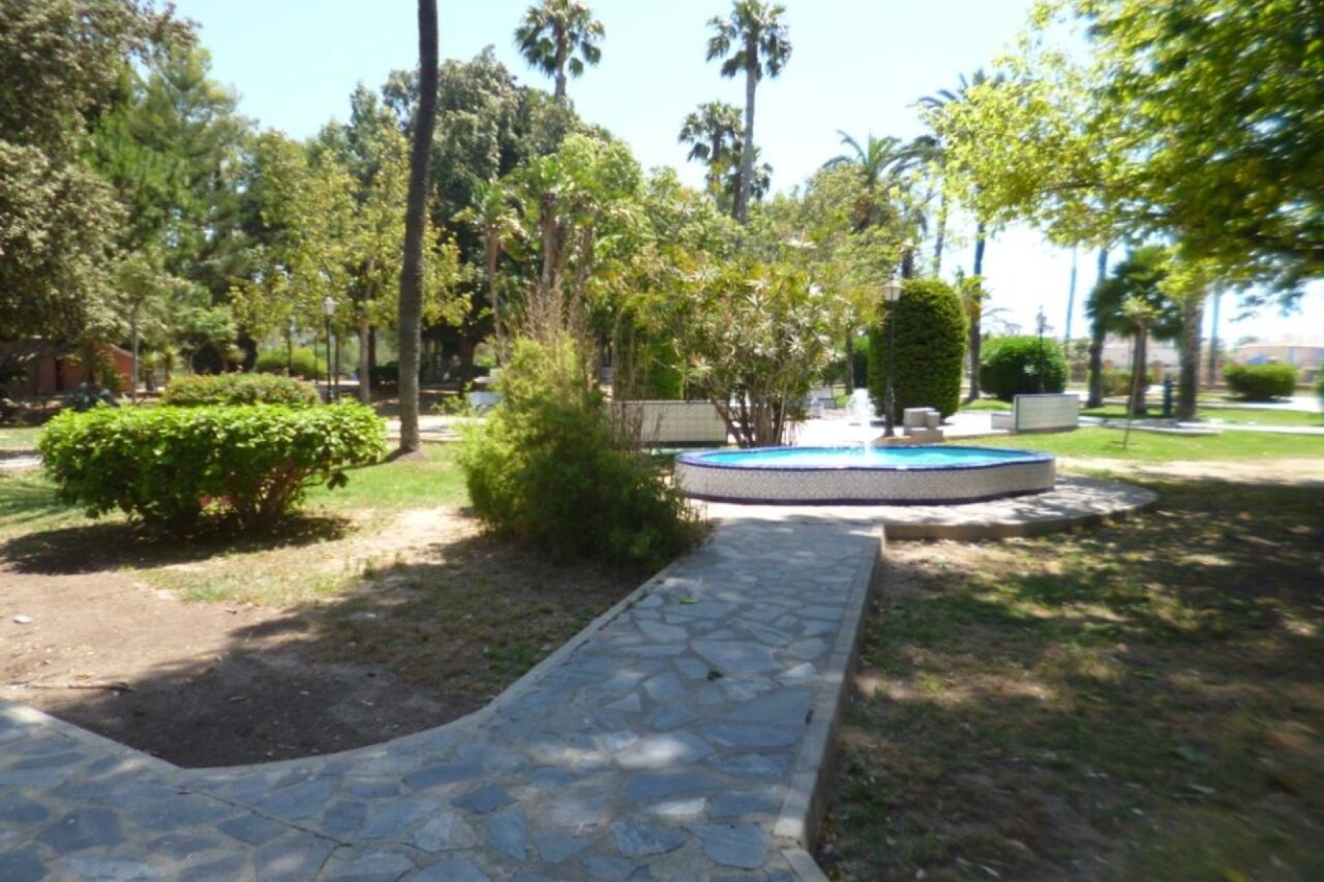 Resale - Apartment / Flat -
Villamartín