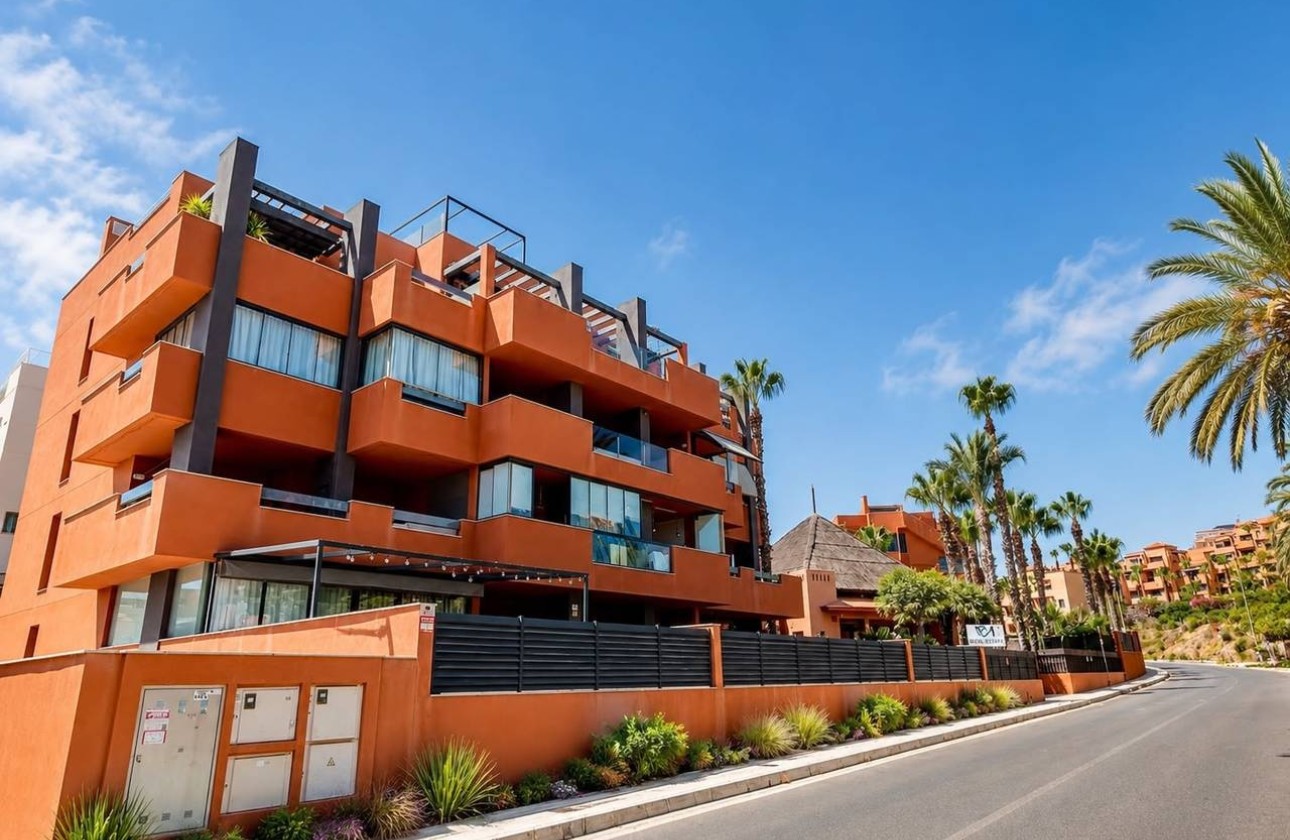 Resale - Apartment / Flat -
Villamartín