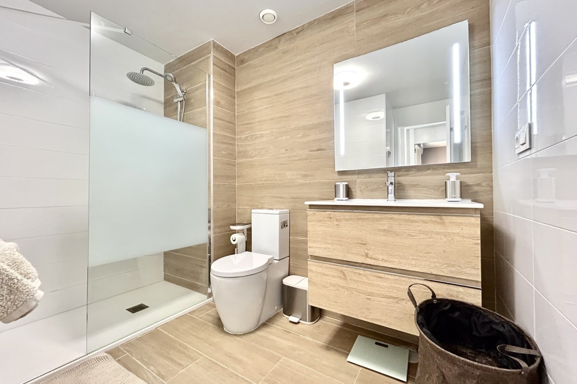 Resale - Apartment / Flat -
Villamartín