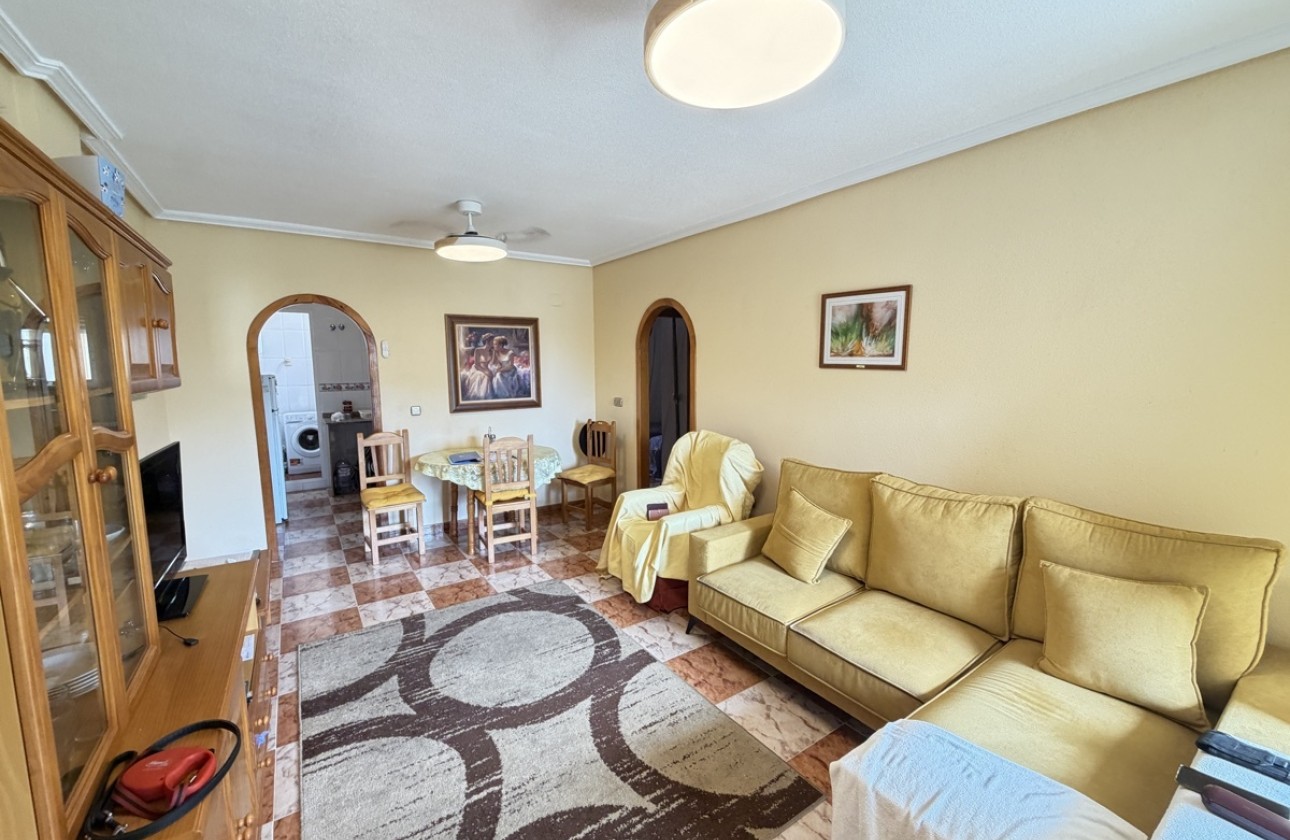 Resale - Apartment / Flat -
Villamartín