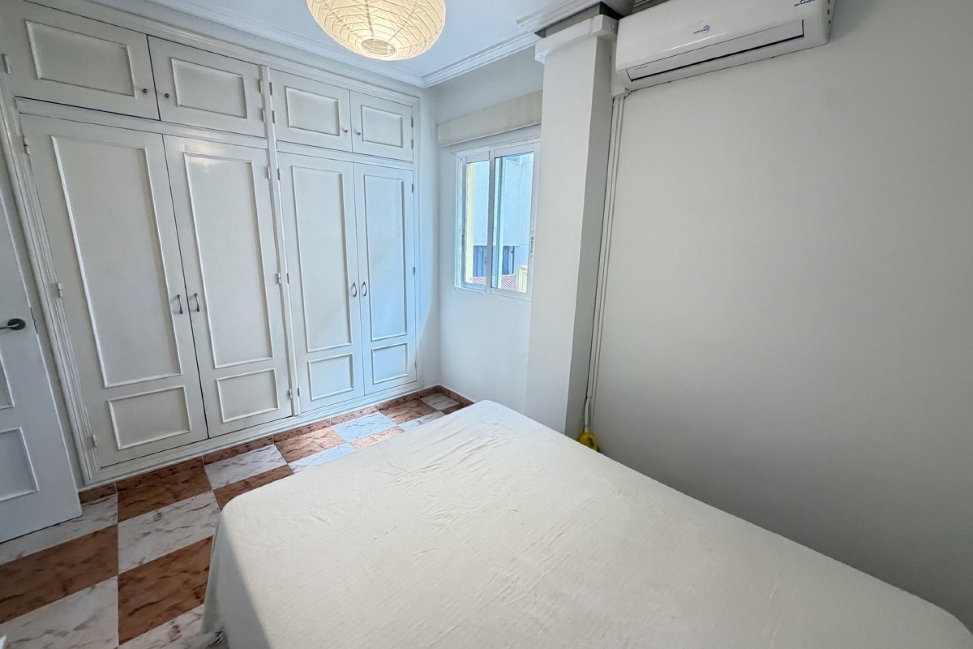 Resale - Apartment / Flat -
Villamartín
