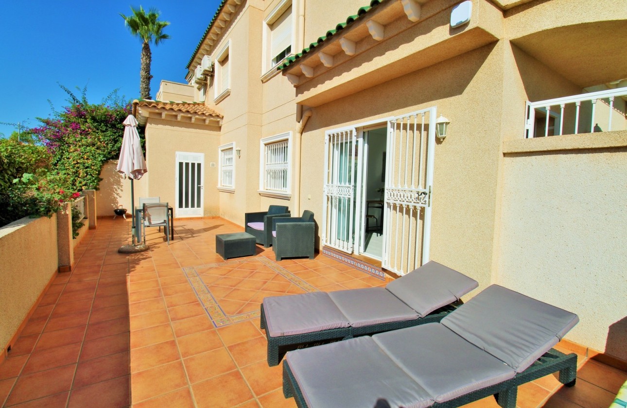 Resale - Apartment / Flat -
Villamartín