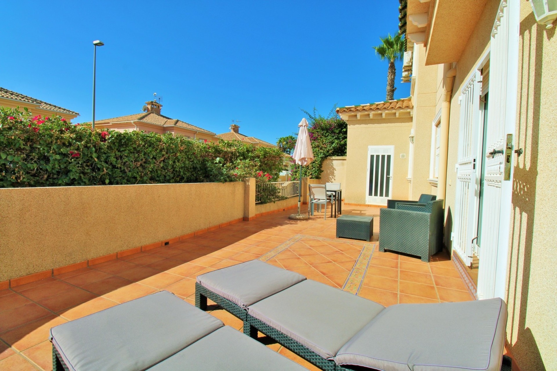Resale - Apartment / Flat -
Villamartín