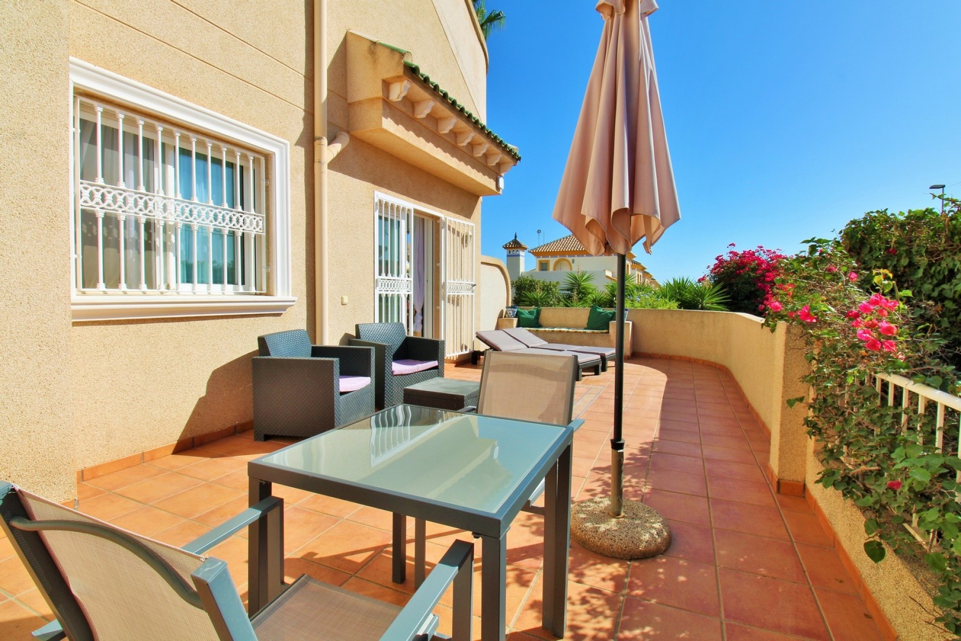 Resale - Apartment / Flat -
Villamartín