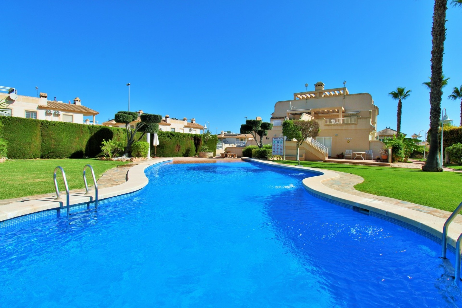Resale - Apartment / Flat -
Villamartín