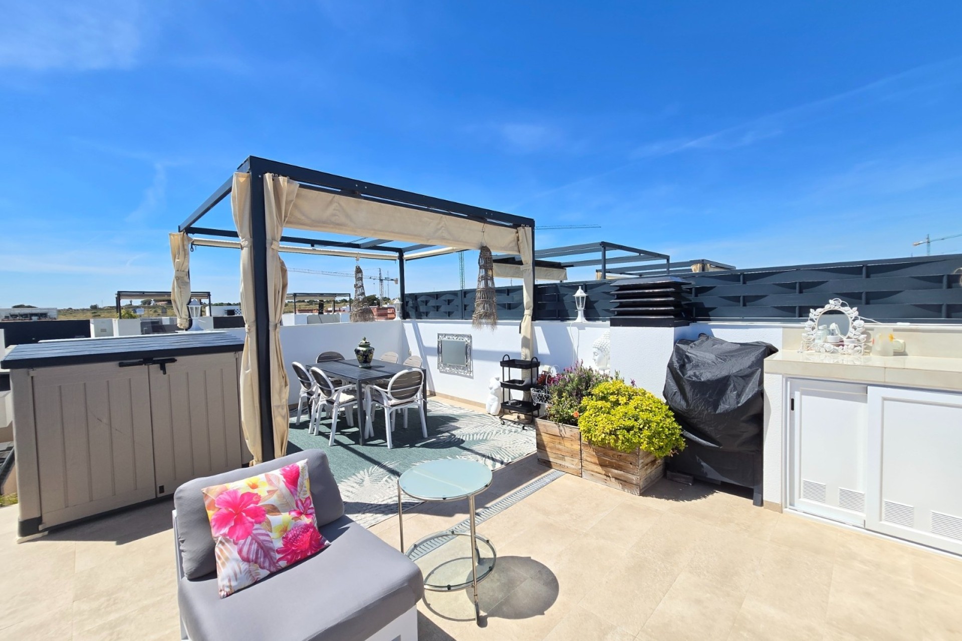 Resale -  -
Ciudad Quesada * - Doña Pepa *