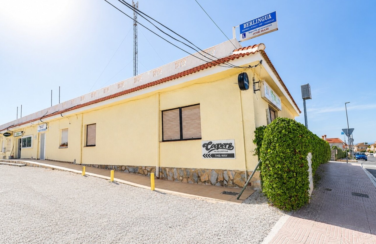 Resale - Commercial -
Ciudad Quesada - Rojales - Doña Pepa