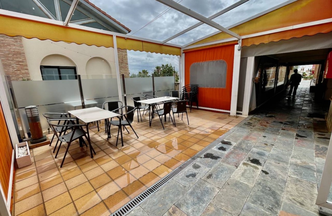 Resale - Commercial -
La Finca Golf - La Finca Golf Resort