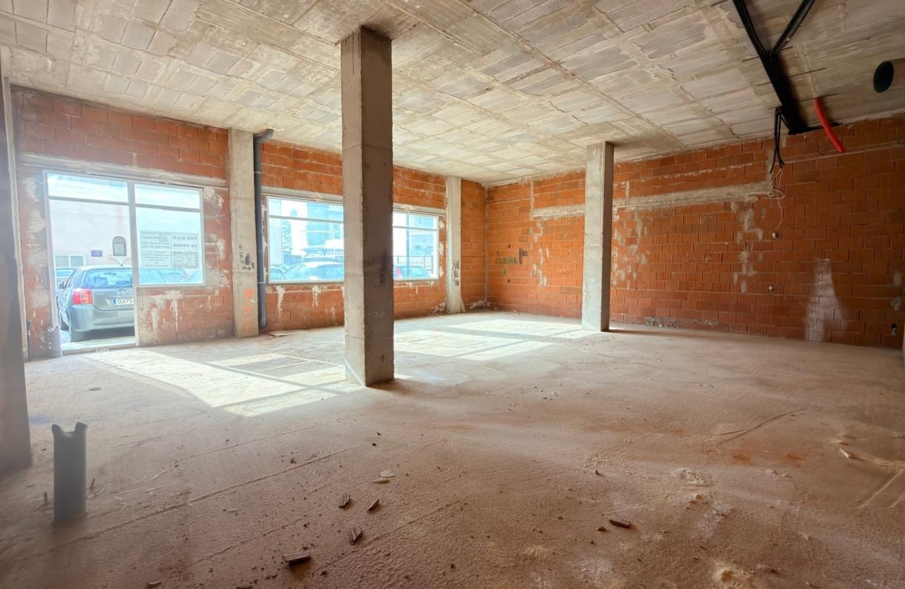 Resale - Commercial -
Orihuela Costa - Los Dolses*