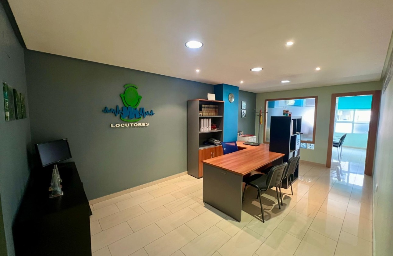 Resale - Commercial -
Orihuela - Zona Centro