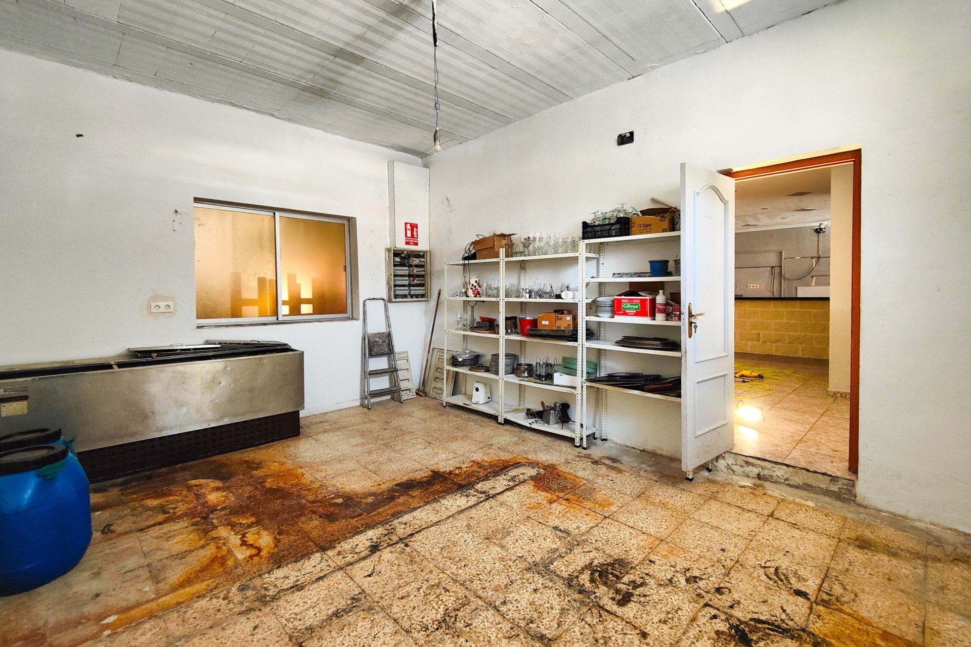 Resale - Commercial -
Torrevieja - La Siesta - El Salado - Torreta