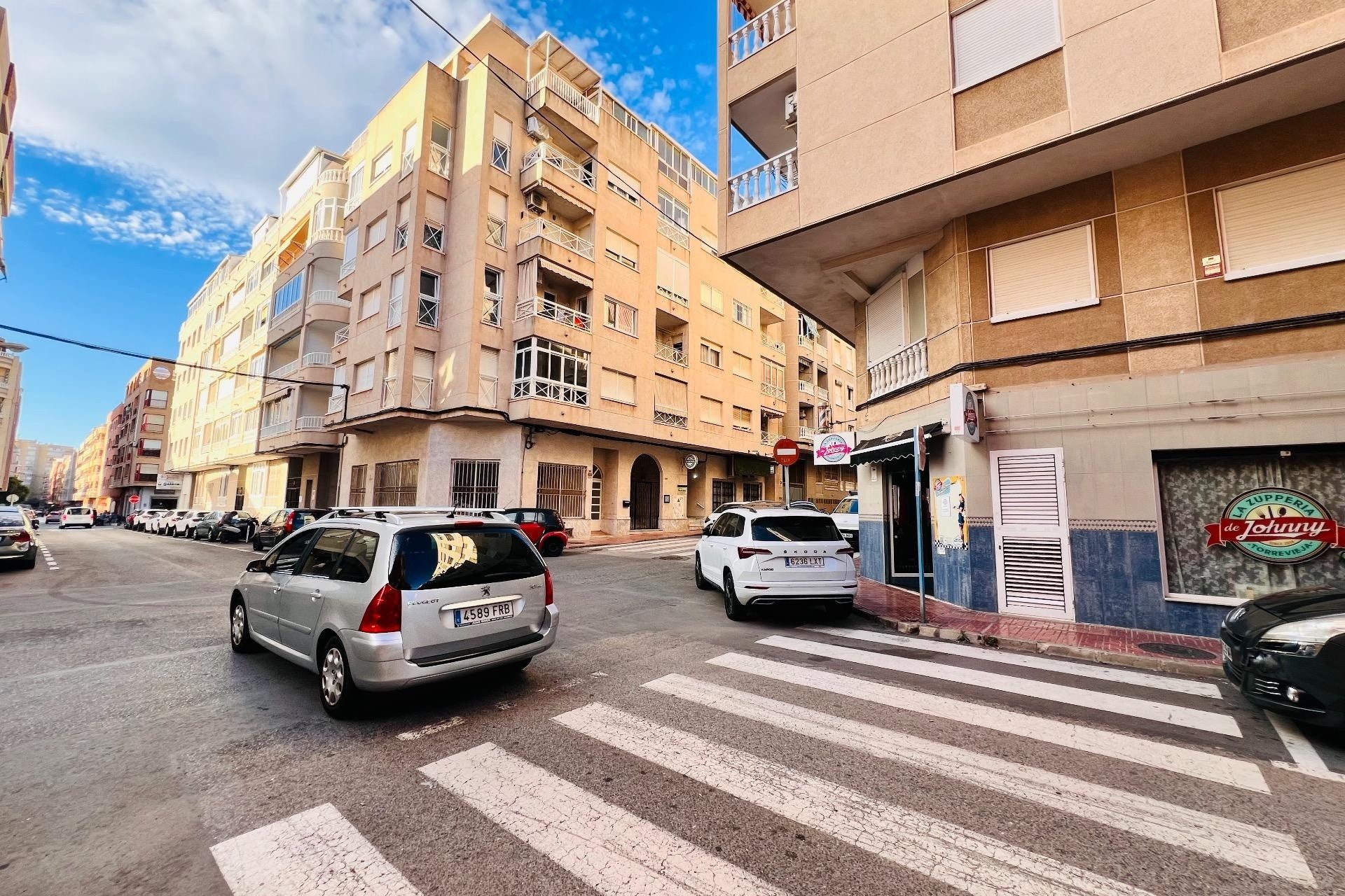 Resale - Commercial -
Torrevieja - torrevieja