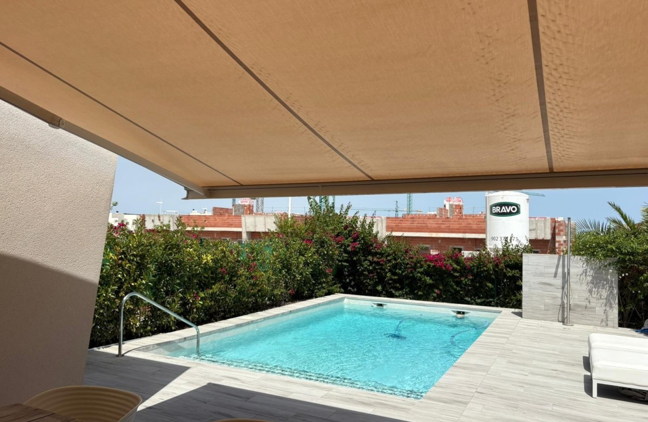 Resale - Detached Villa -
Algorfa - La finca Golf