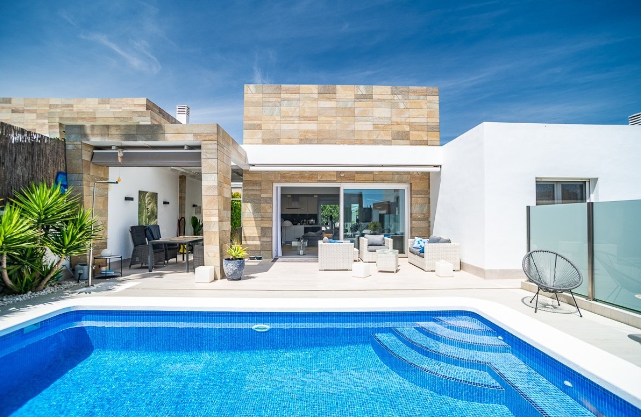 Resale - Detached Villa -
Algorfa - La Finca Golf