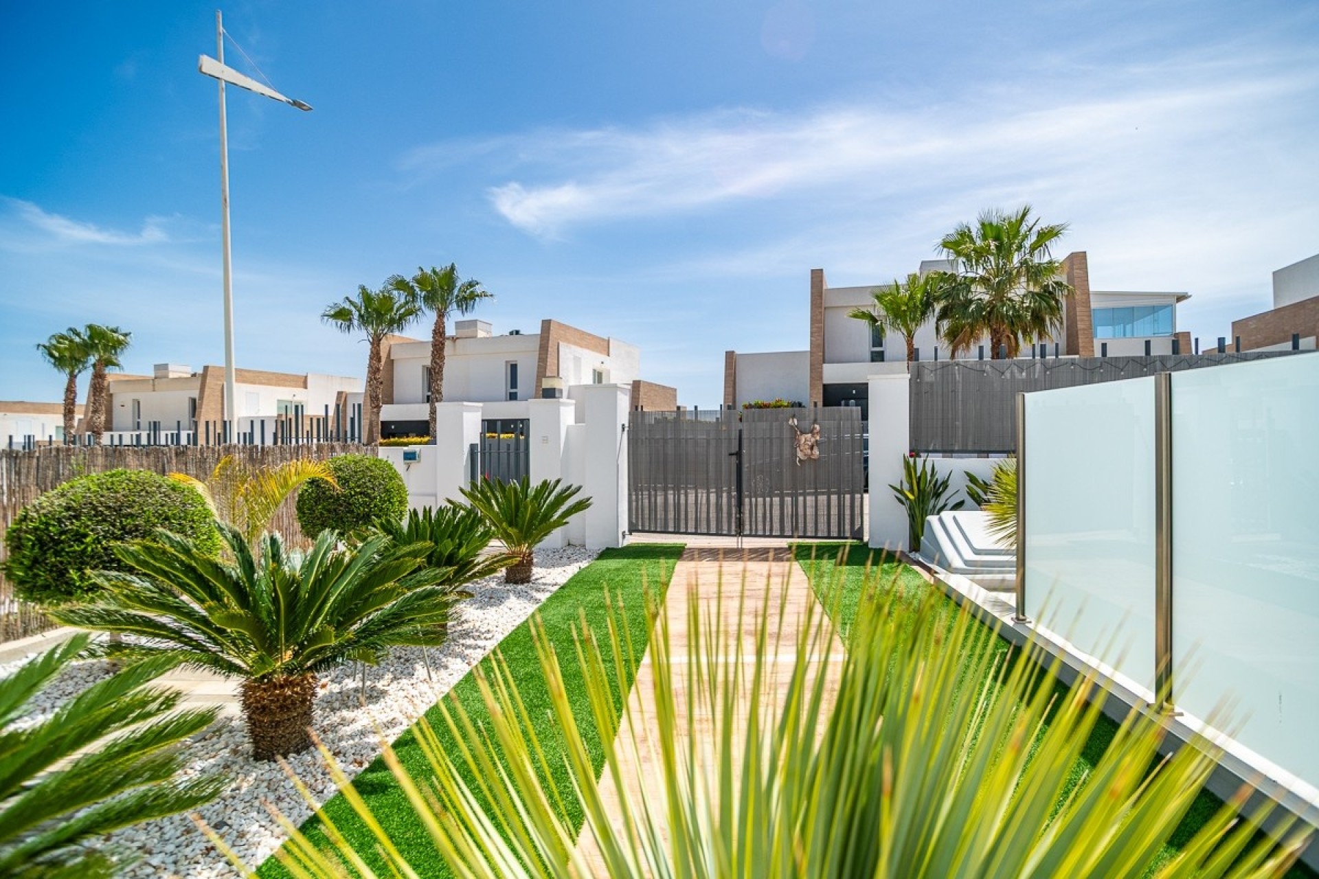 Resale - Detached Villa -
Algorfa - La Finca Golf