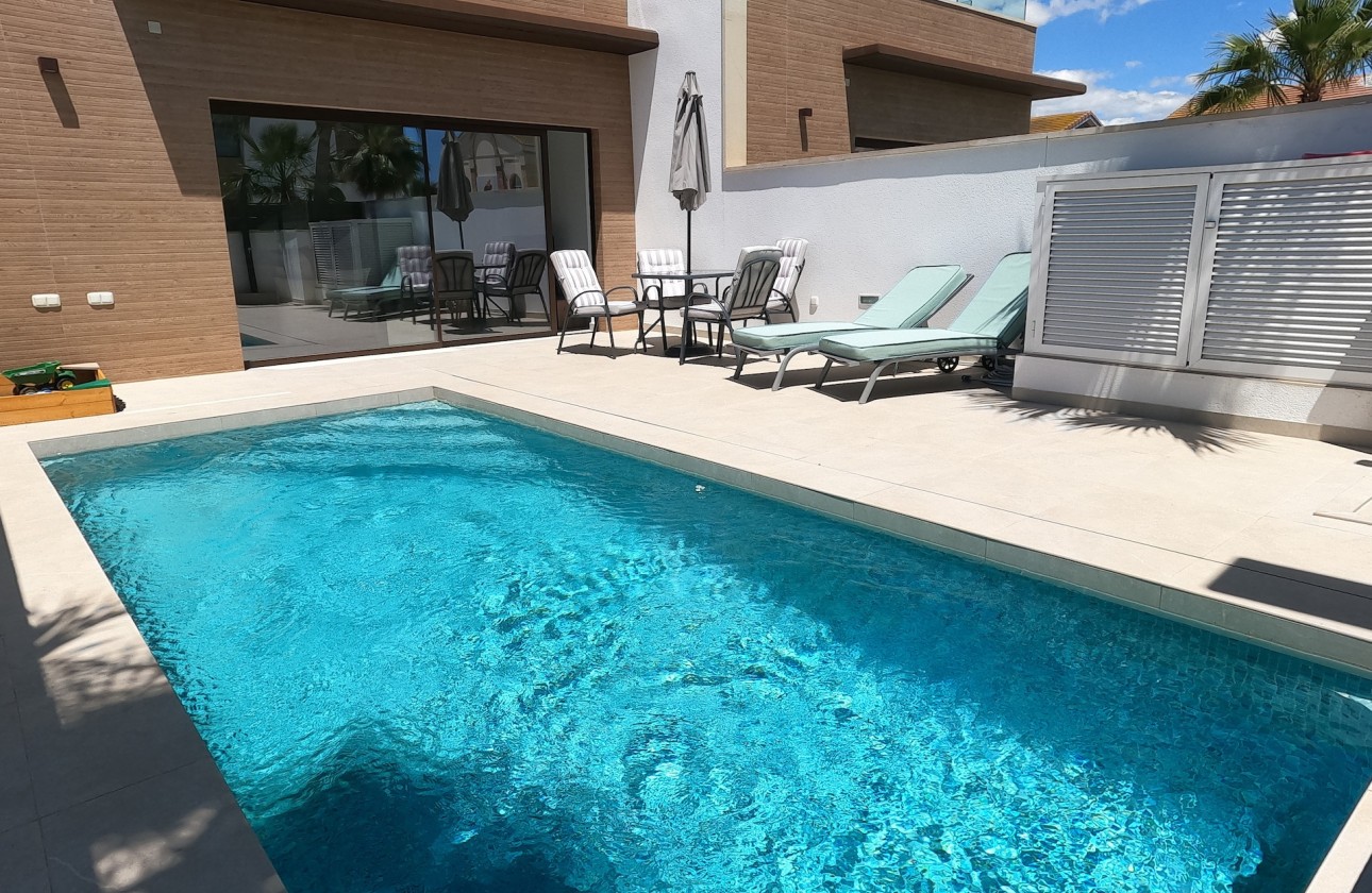Resale - Detached Villa -
Algorfa - La Finca Golf