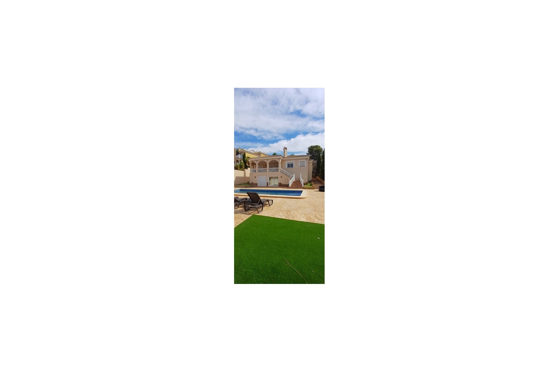 Resale - Detached Villa -
Algorfa