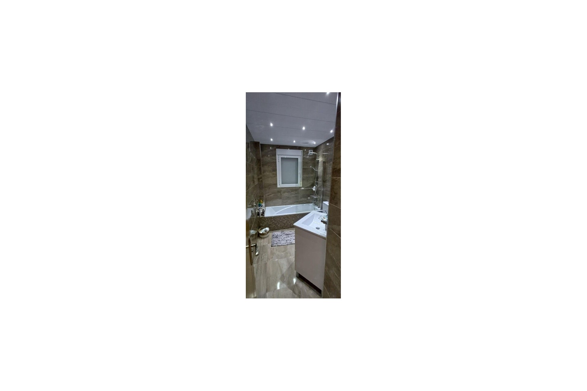 Resale - Detached Villa -
Algorfa