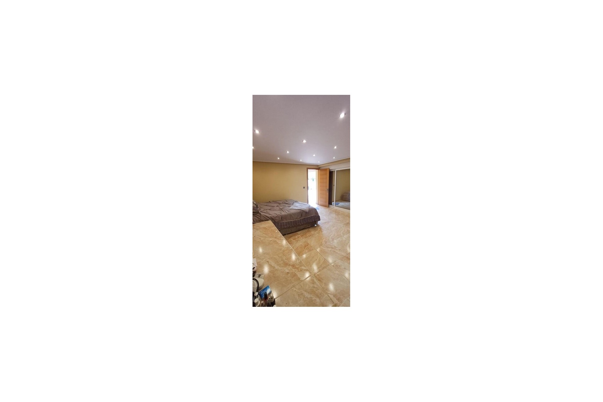 Resale - Detached Villa -
Algorfa