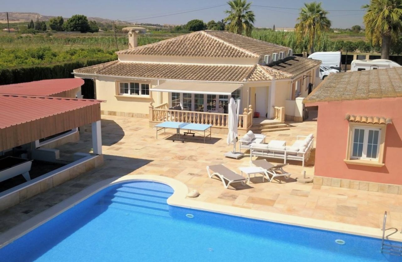 Resale - Detached Villa -
Almoradí - Heredades