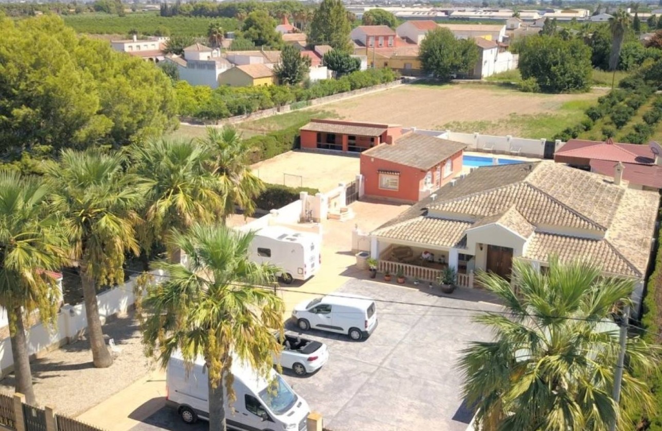 Resale - Detached Villa -
Almoradí - Heredades
