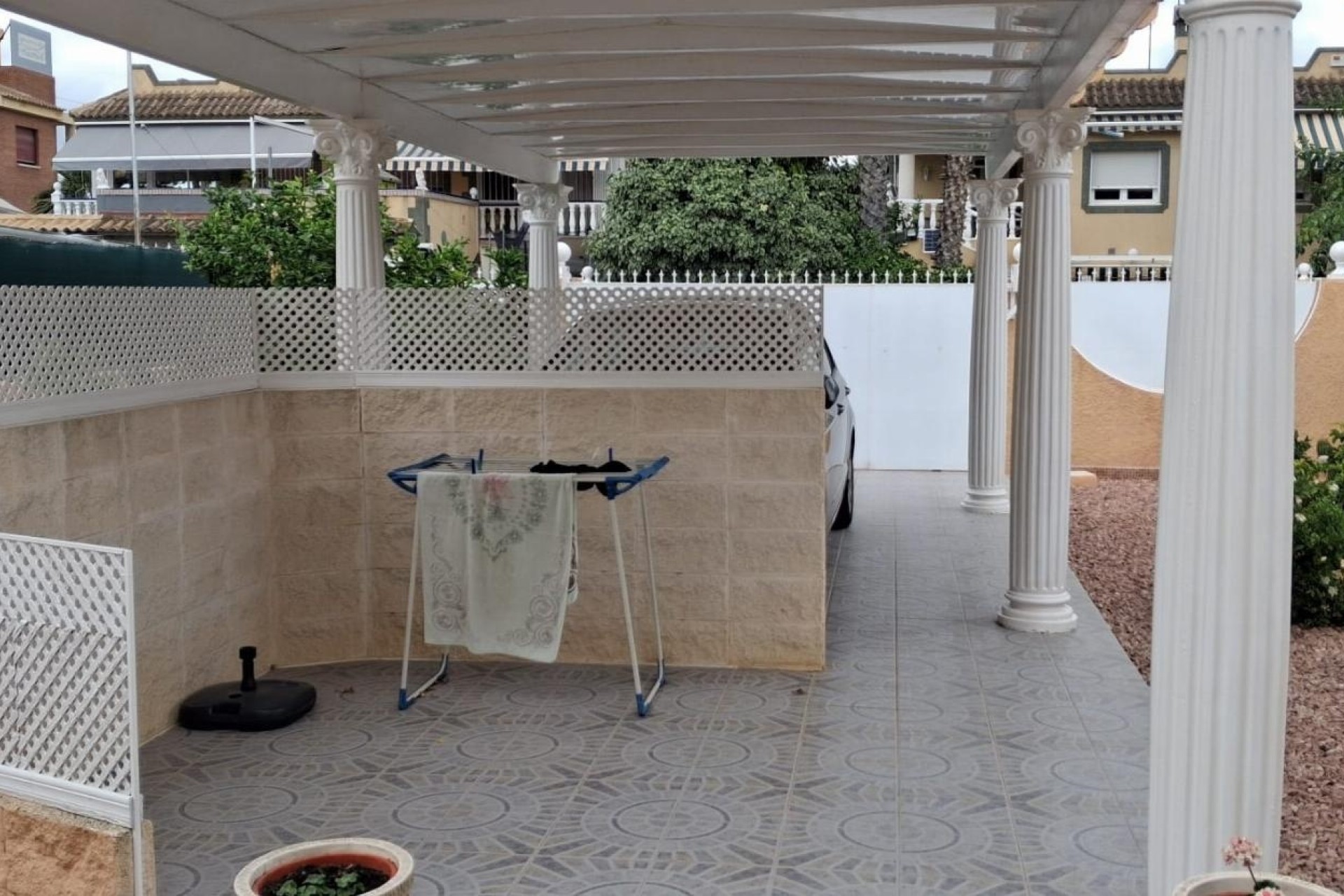 Resale - Detached Villa -
Benferri - BENFIS PARK