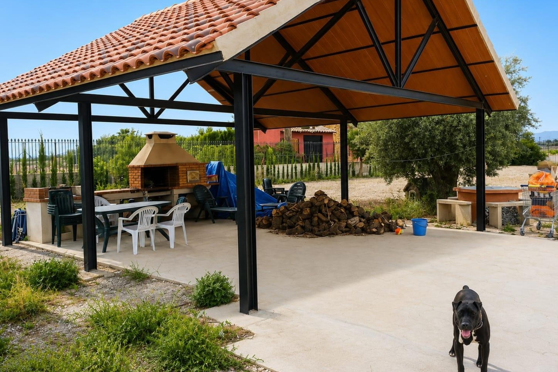 Resale - Detached Villa -
Benferri