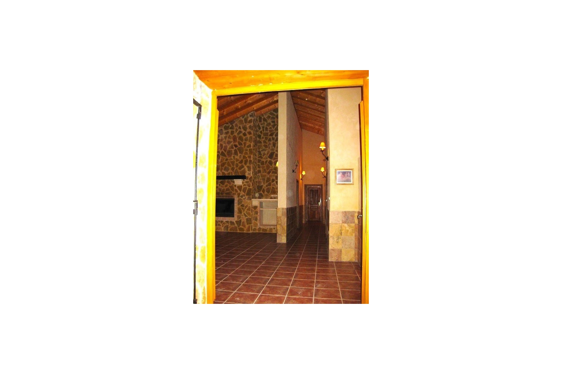 Resale - Detached Villa -
Benferri