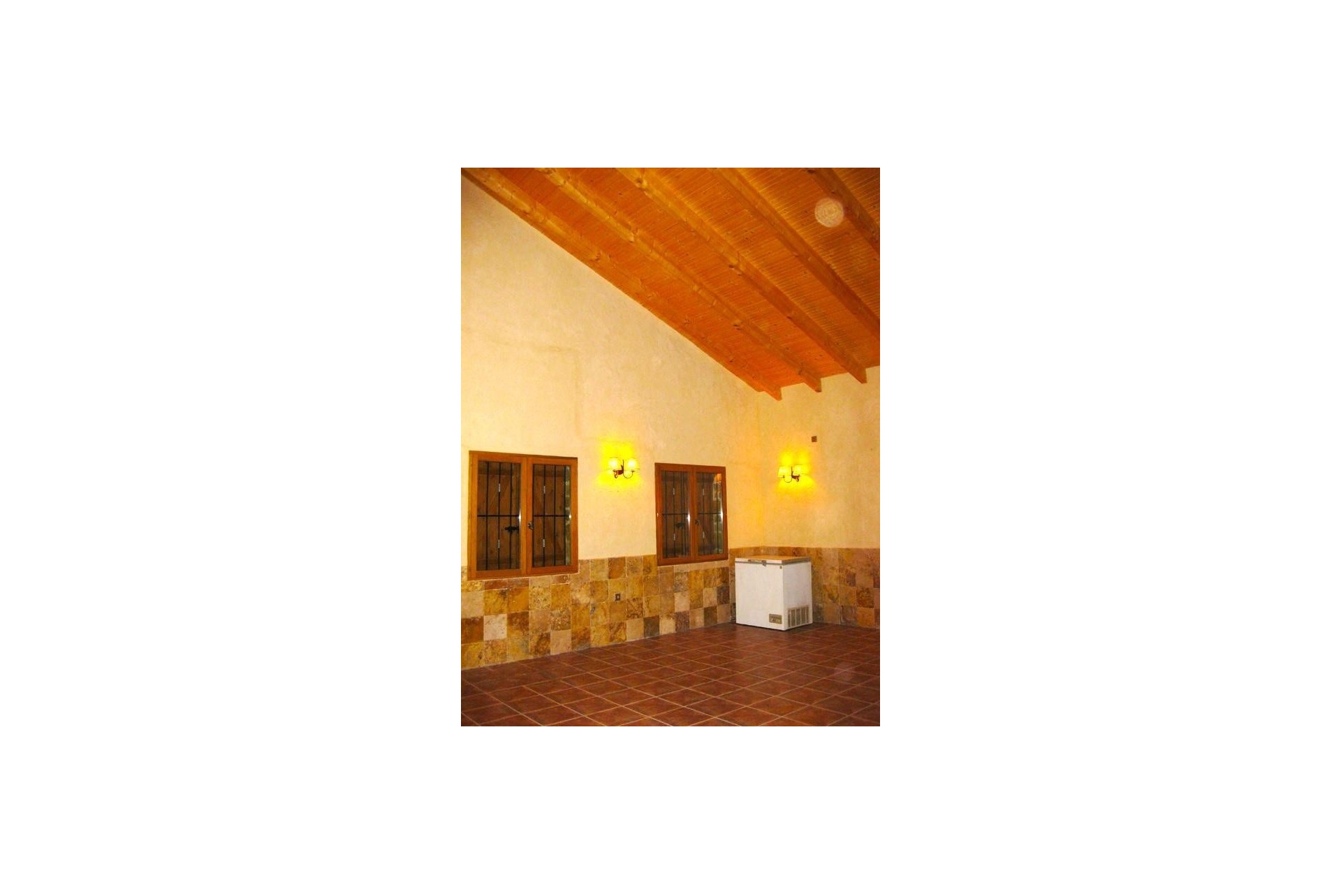Resale - Detached Villa -
Benferri