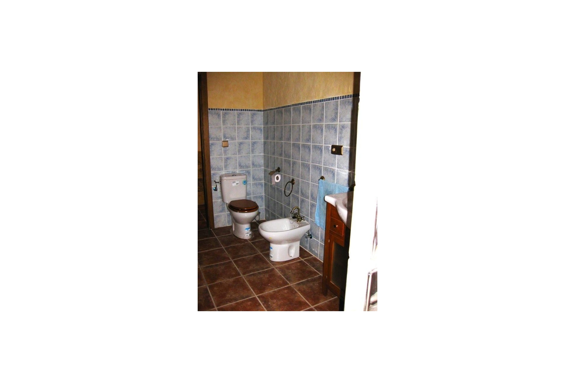 Resale - Detached Villa -
Benferri